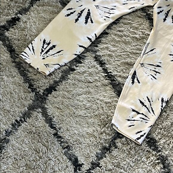 NWOT Women's Nike One Luxe Resort Mid-Rise 7/8 Leggings XL Gym Training - Picture 6 of 10